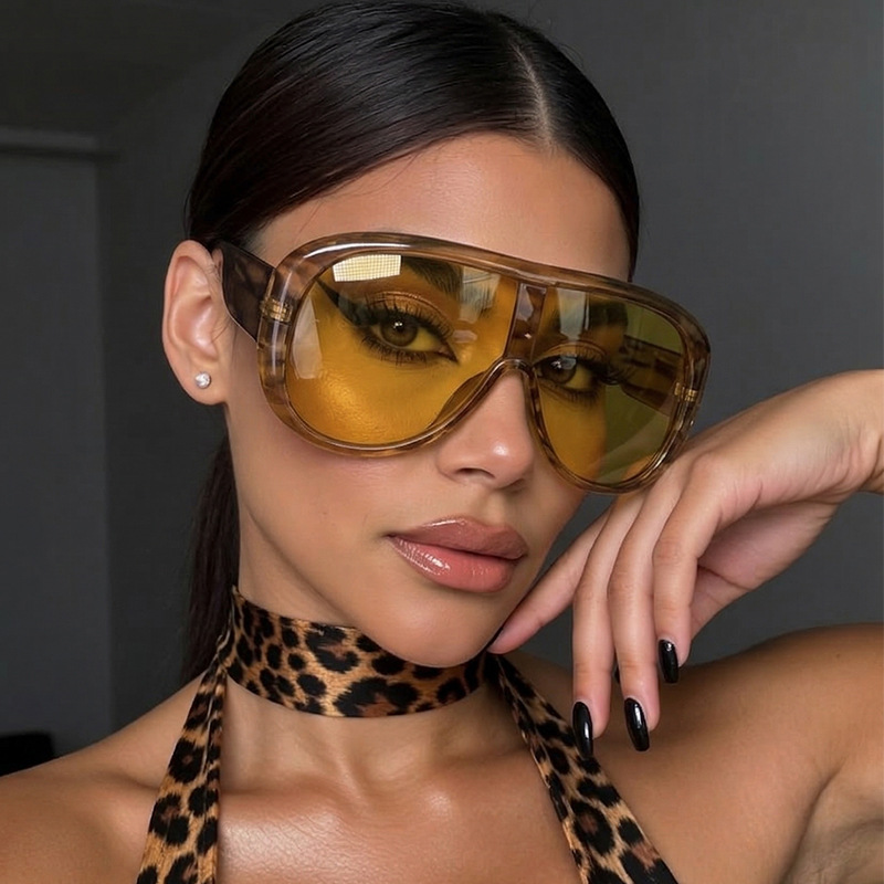 Oversized One Piece Large Fram - Sunglasses Cat Eye avis et prix